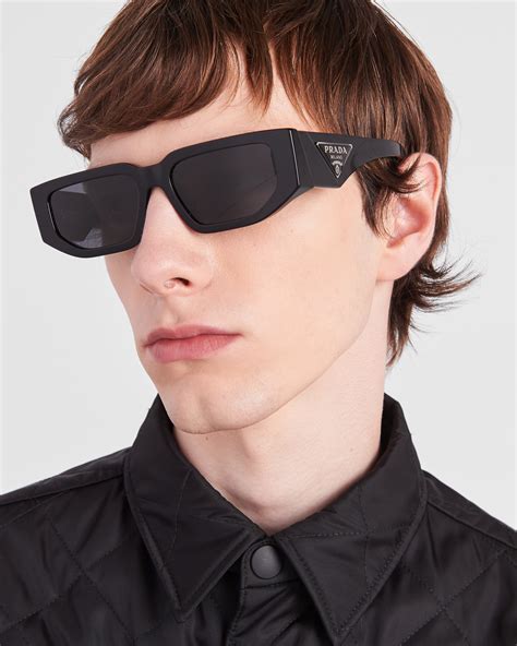 prada eyewear kollektionen|prada eyewear for men.